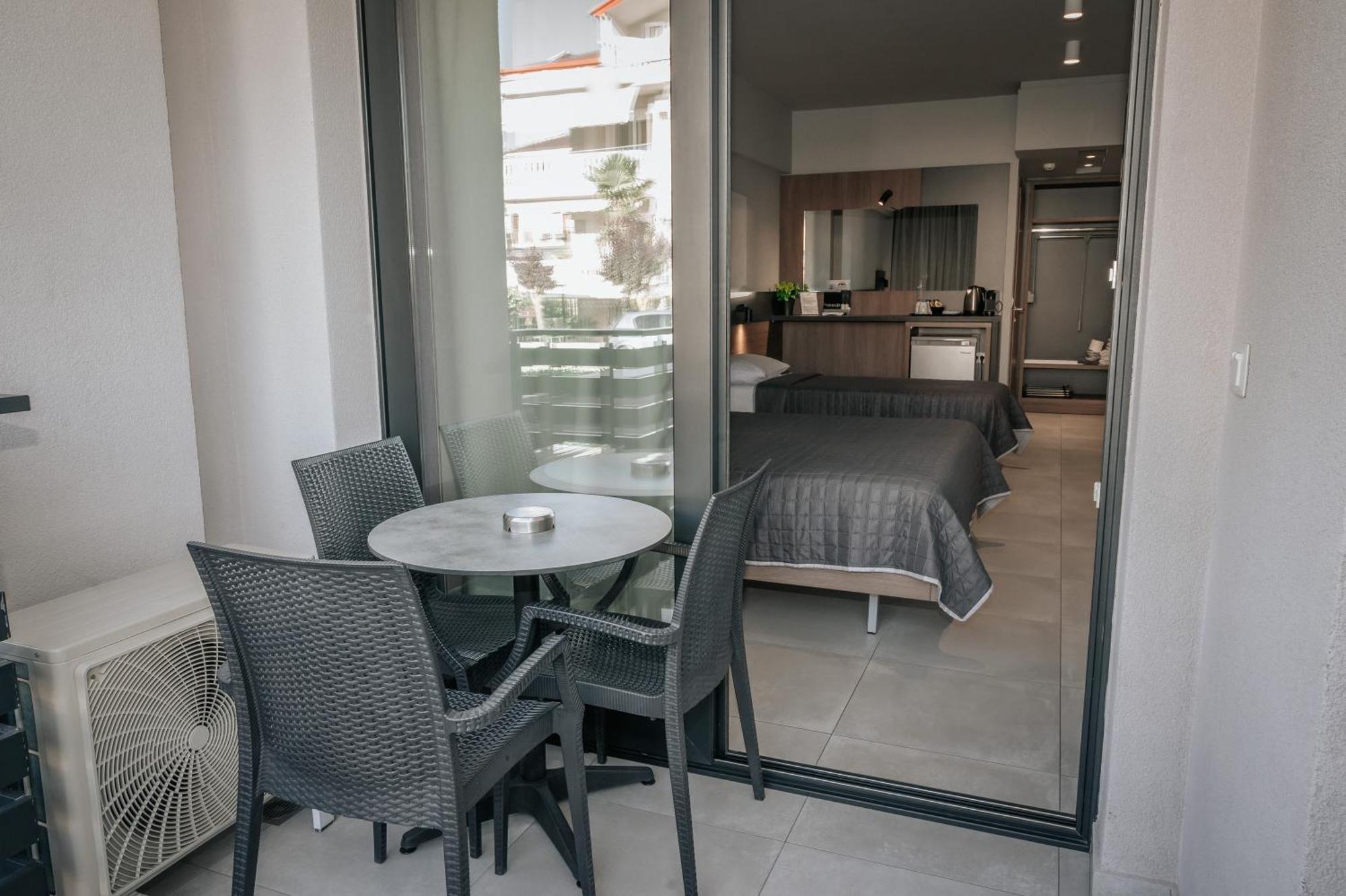 Elizabeth Queen Luxury Rooms Paralía Dış mekan fotoğraf