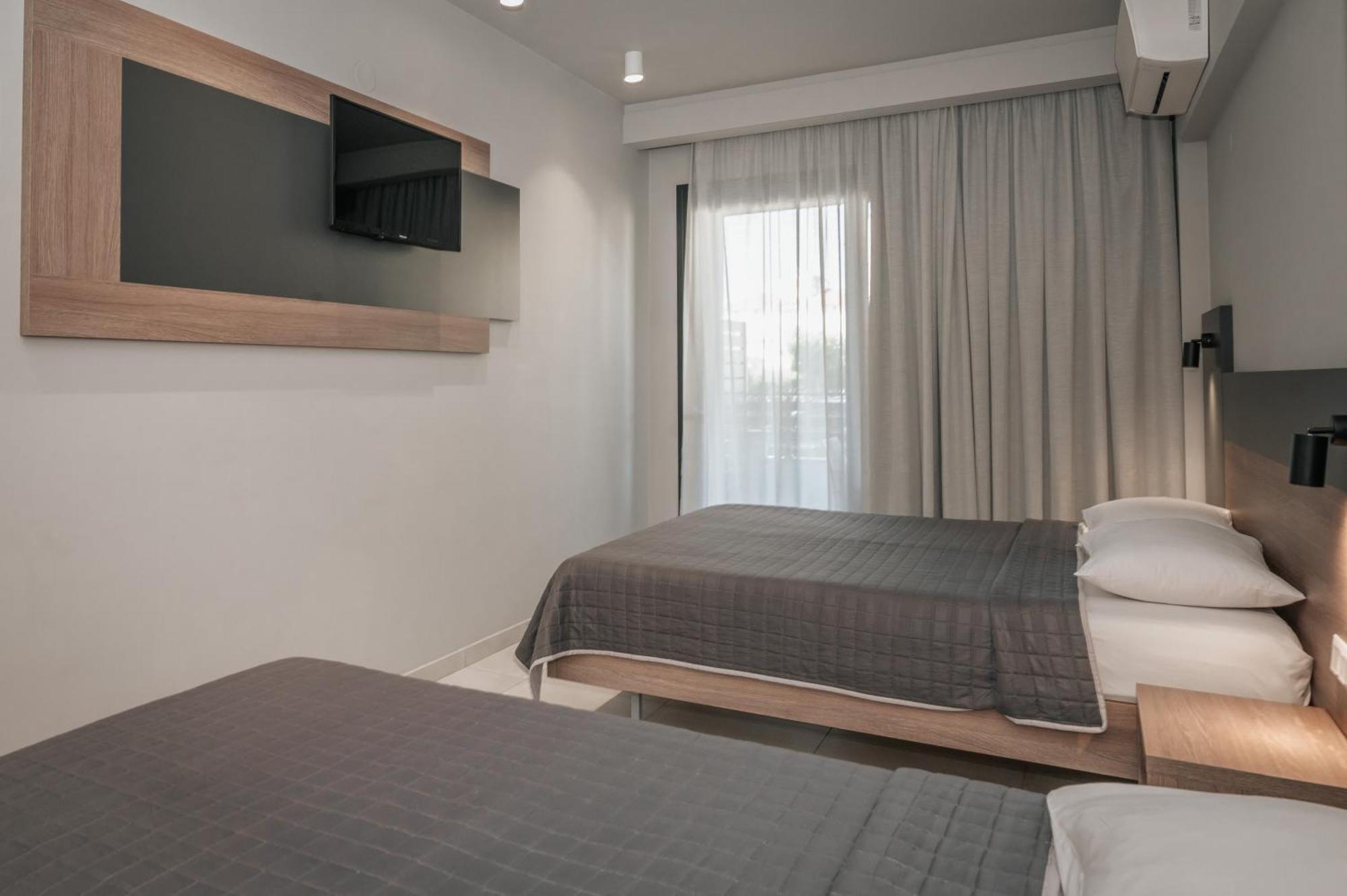 Elizabeth Queen Luxury Rooms Paralía Dış mekan fotoğraf